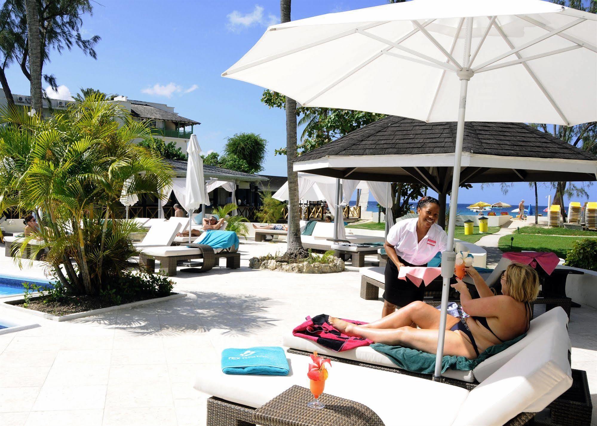 Starfish Discovery Bay Holetown ภายนอก รูปภาพ
